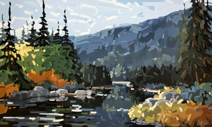 Peinture impressionniste contemporaine d'une rivière calme serpentant entre des rochers et une forêt d'épinettes, avec une chaîne de montagnes bleutées en arrière-plan. Une douce lumière illumine les berges aux teintes dorées tandis que les reflets animent la surface de l'eau.