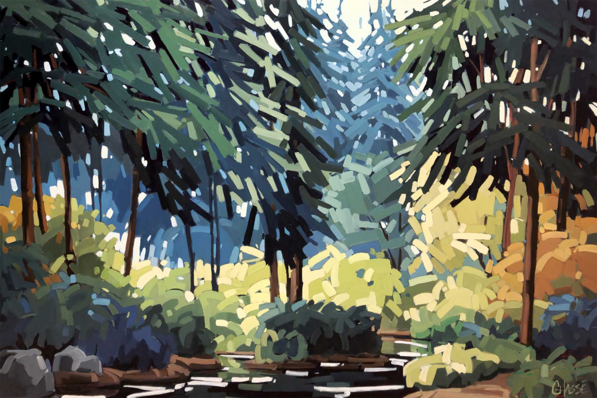 Peinture de paysage représentant un sous-bois en été, baigné de lumière, où se mêlent de multiples nuances de bleu et de vert entre les arbres et les feuillages, créant une atmosphère fraîche et apaisante.